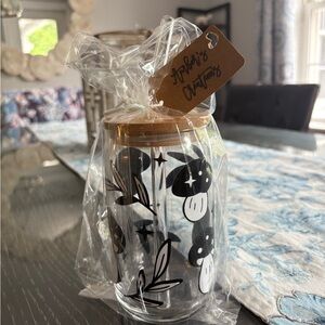 Black and White Mushroom Glass Tumbler